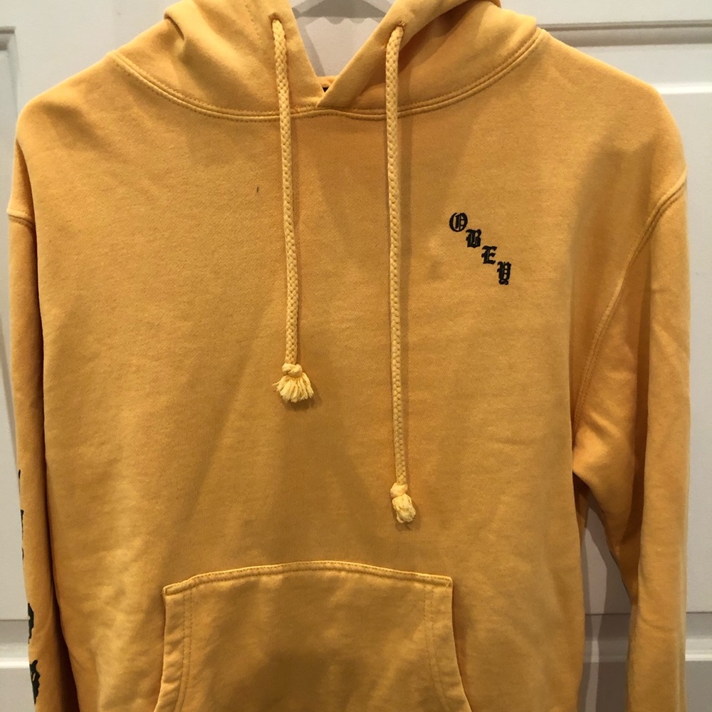 empyre ferdia rose sleeve yellow hoodie